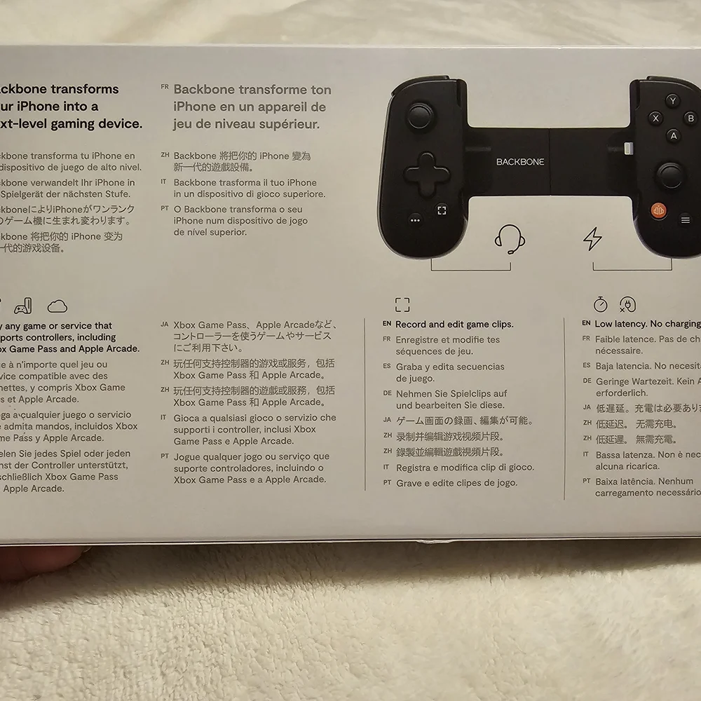 BACKBONE MOBILE GAMING CONTROLLER *NIB*